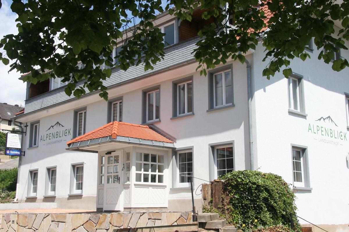 Landgasthof Alpenblick An Der Wutachschlucht Suedschwarzwald Löffingen Exterior foto